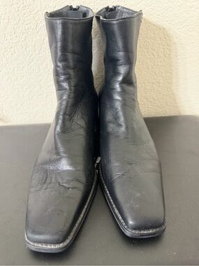 Stuart Weitzman ankle boots black leather block heels square size 7.5